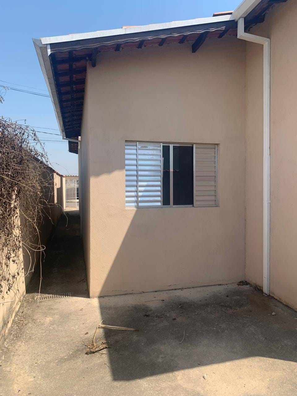 Casa à venda com 2 quartos, 60m² - Foto 8