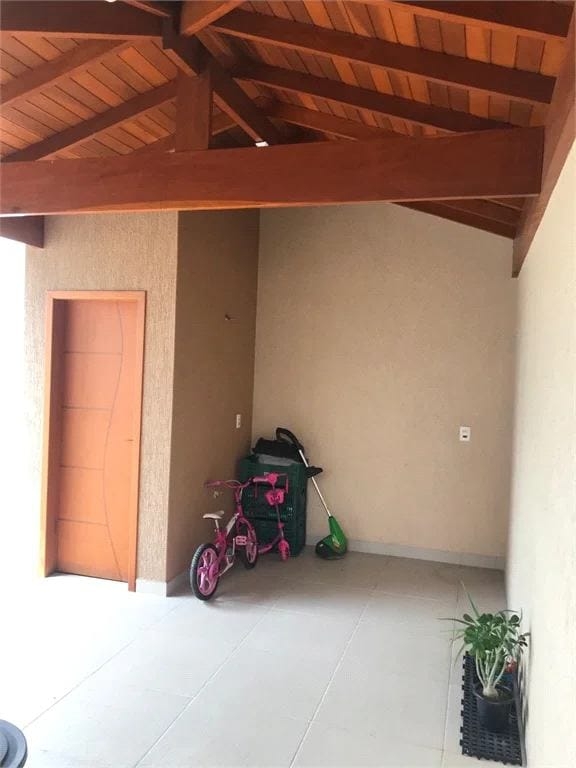 Casa, 3 quartos, 231 m² - Foto 1