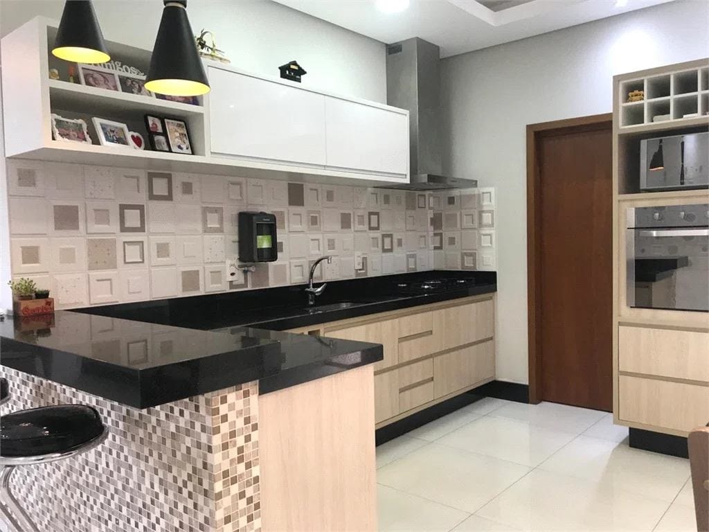 Casa, 3 quartos, 231 m² - Foto 14