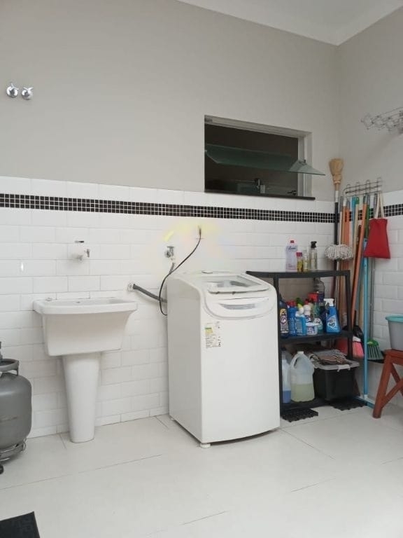 Casa, 3 quartos, 231 m² - Foto 36
