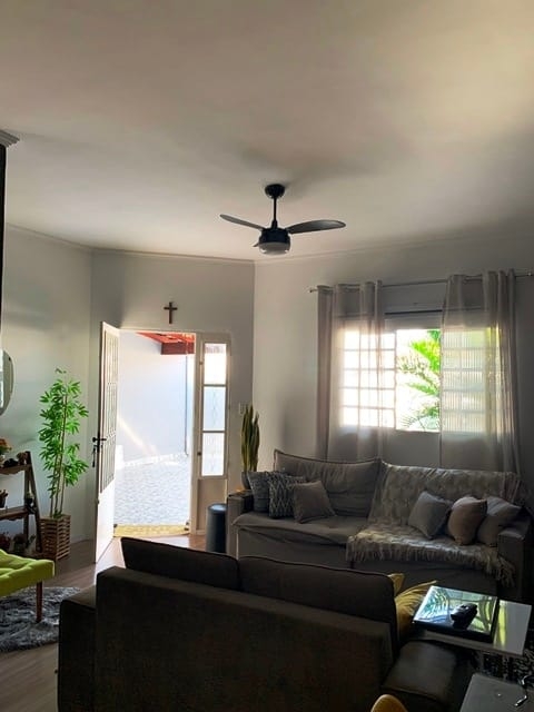 Casa à venda com 2 quartos, 137m² - Foto 8