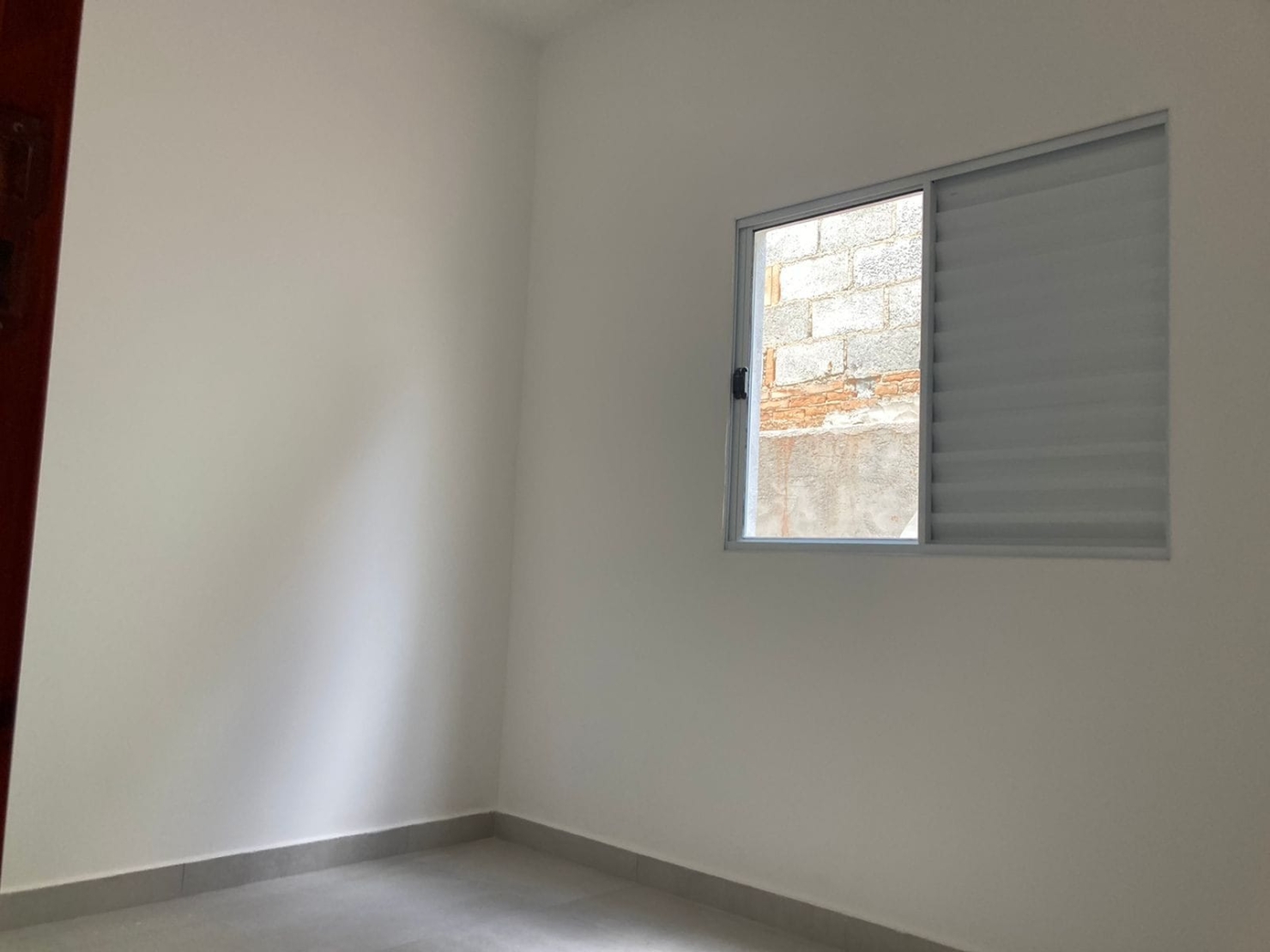 Casa à venda com 2 quartos, 61m² - Foto 3