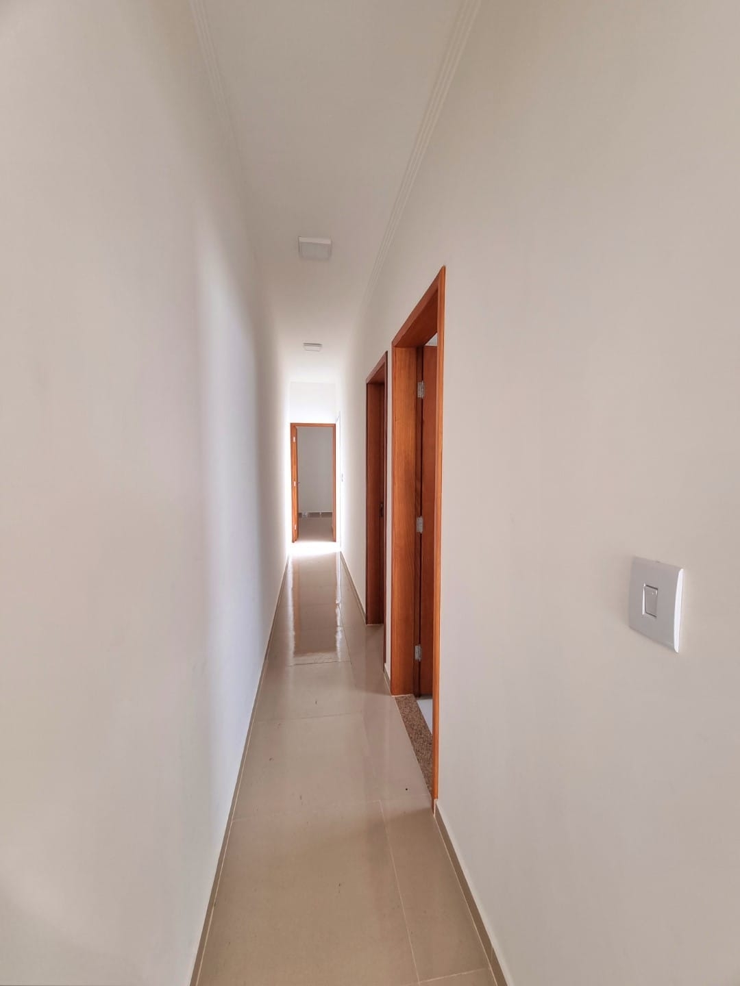 Casa à venda com 2 quartos, 72m² - Foto 7