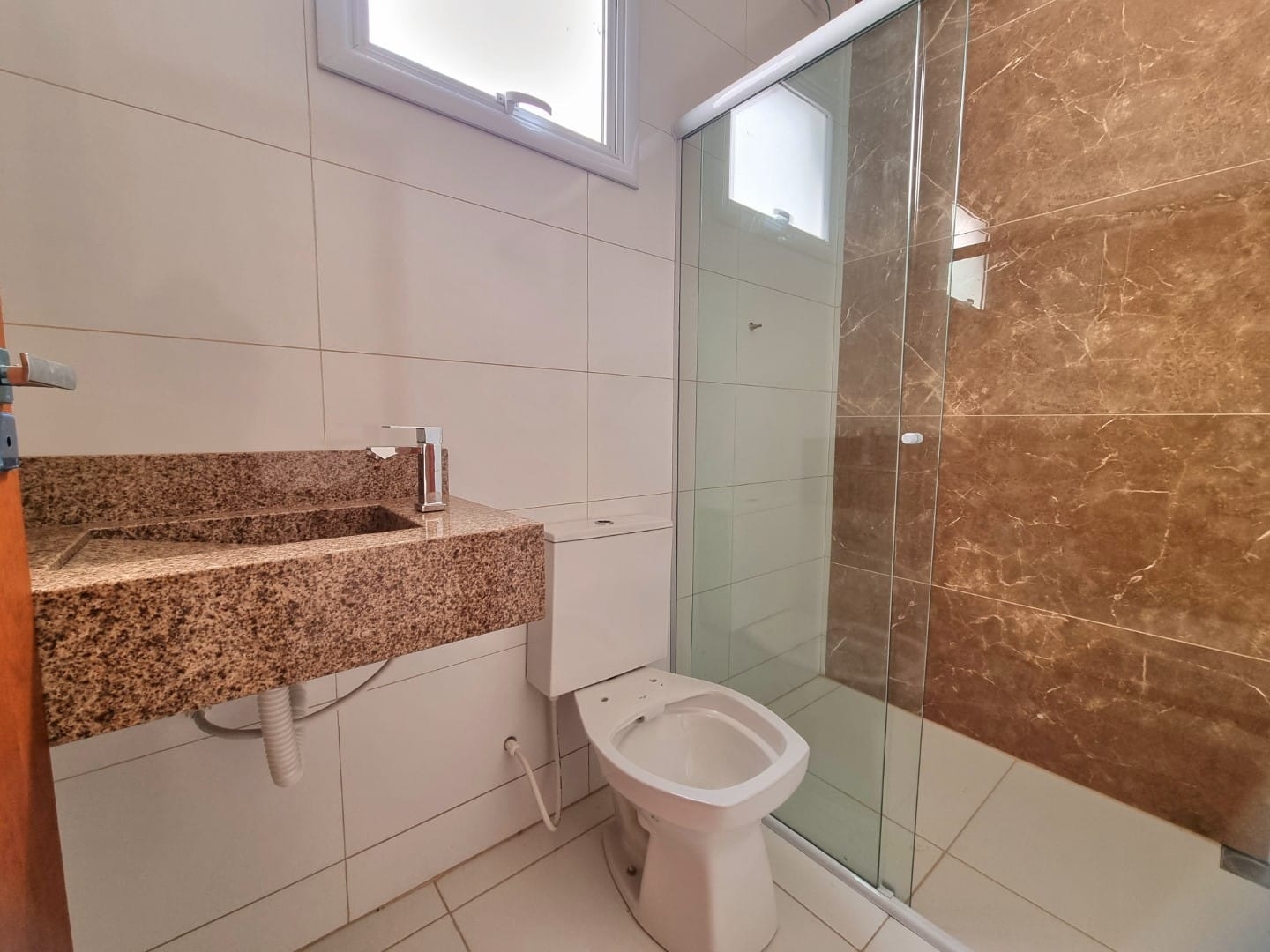 Casa à venda com 2 quartos, 72m² - Foto 8