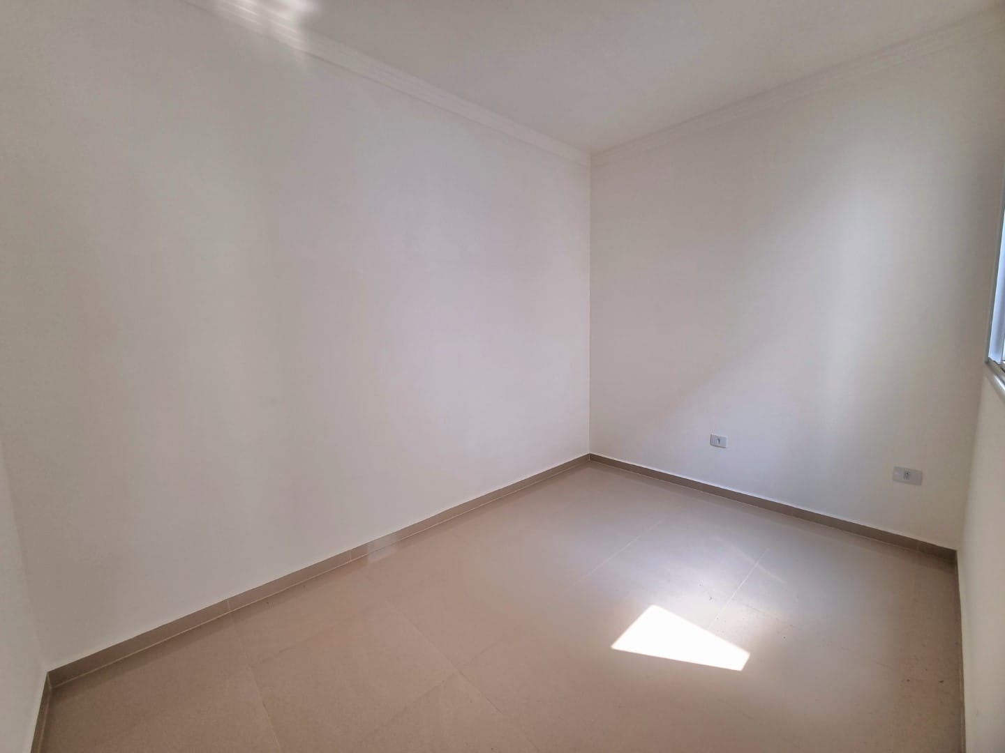 Casa à venda com 2 quartos, 72m² - Foto 11