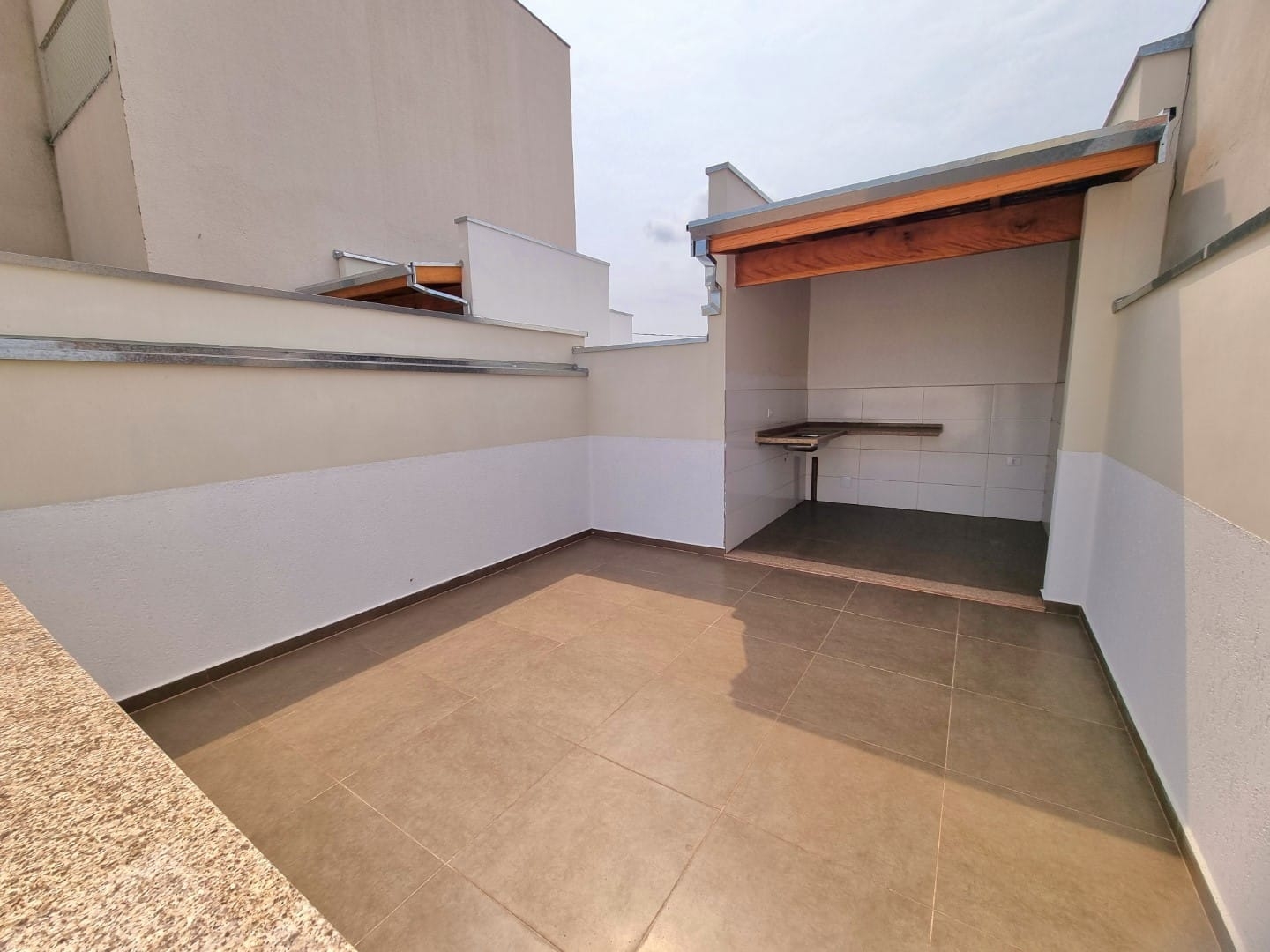Casa à venda com 2 quartos, 72m² - Foto 14