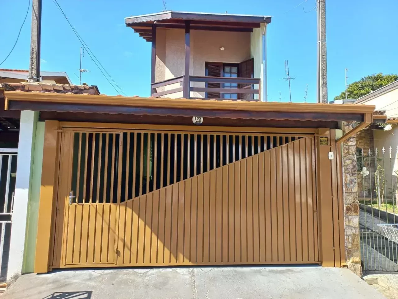 Casa, 3 quartos, 190 m² - Foto 1