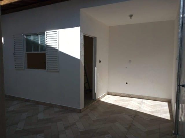 Casa à venda com 3 quartos, 110m² - Foto 7
