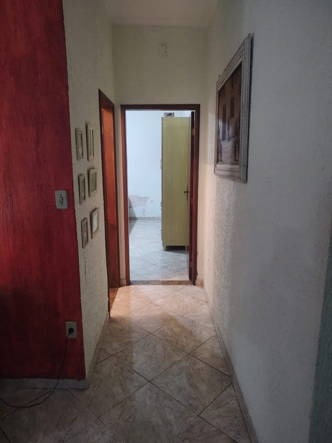 Casa à venda com 3 quartos, 325m² - Foto 7
