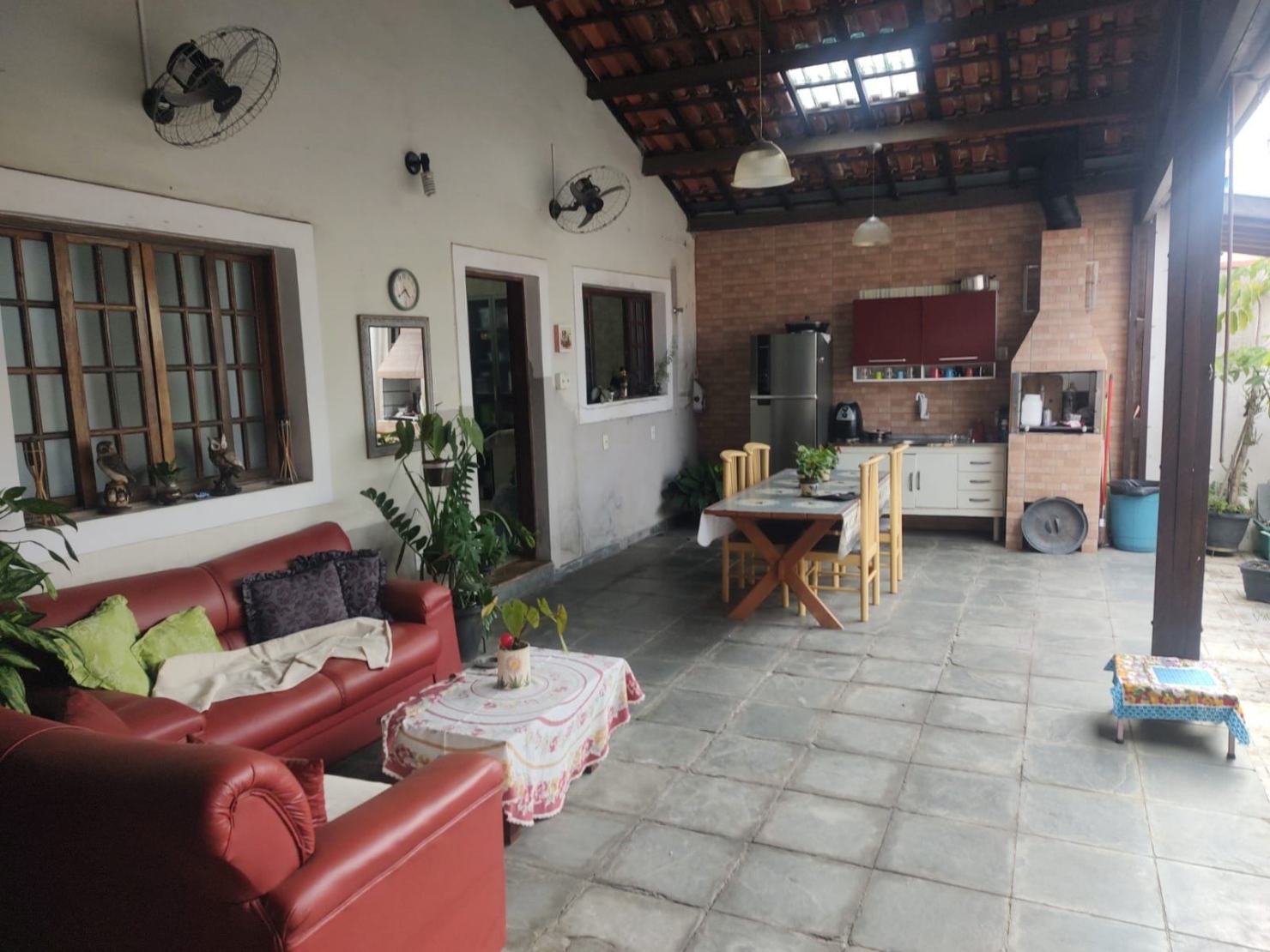 Casa à venda com 3 quartos, 325m² - Foto 15