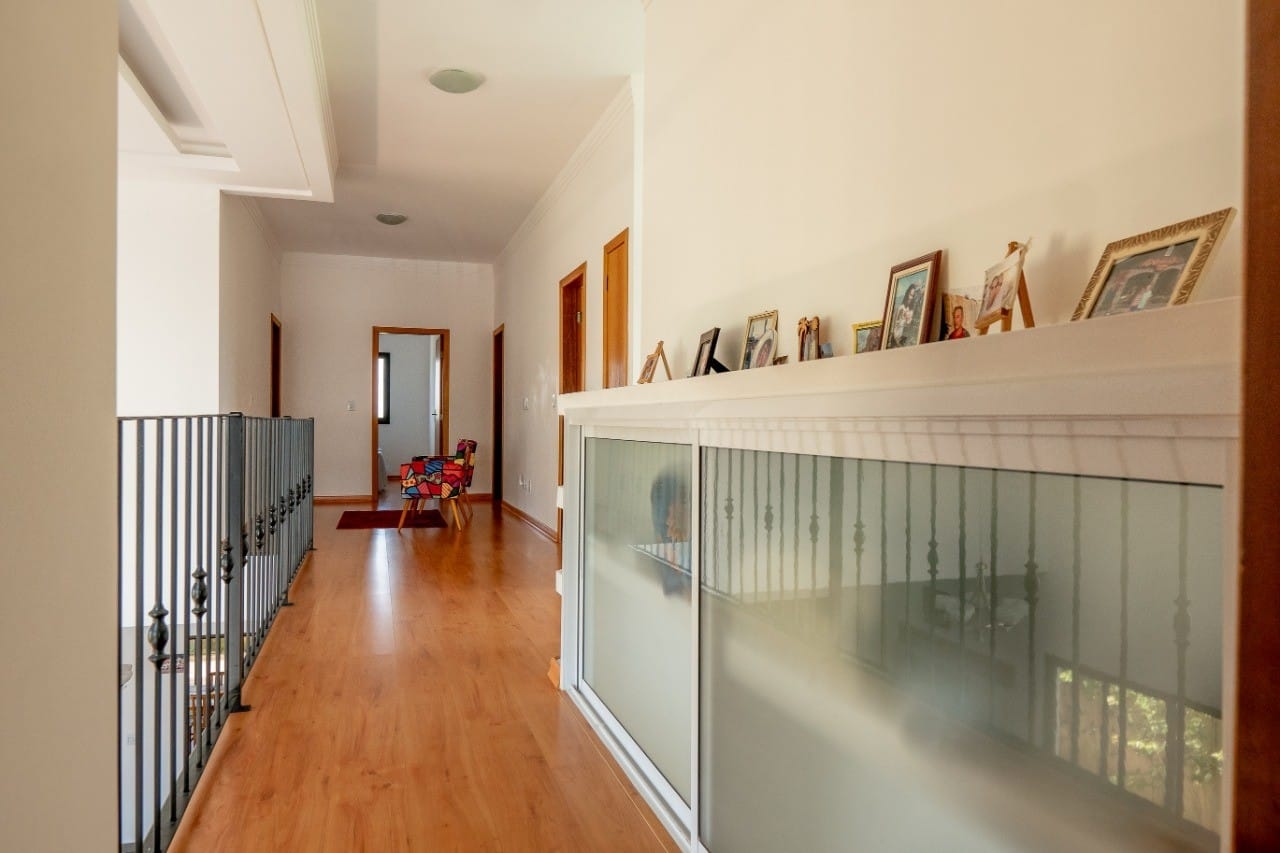 Casa de Condomínio para alugar com 4 quartos, 580m² - Foto 8