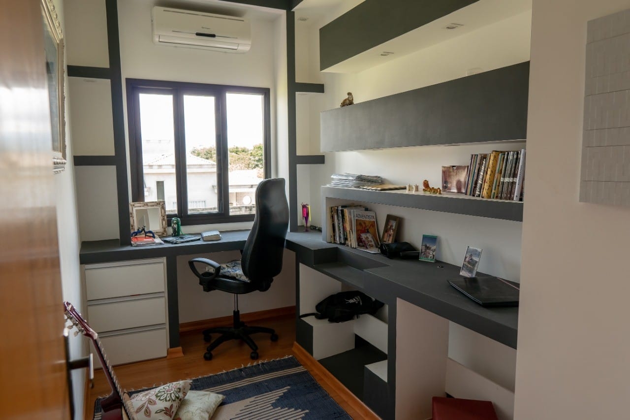 Casa de Condomínio para alugar com 4 quartos, 580m² - Foto 24