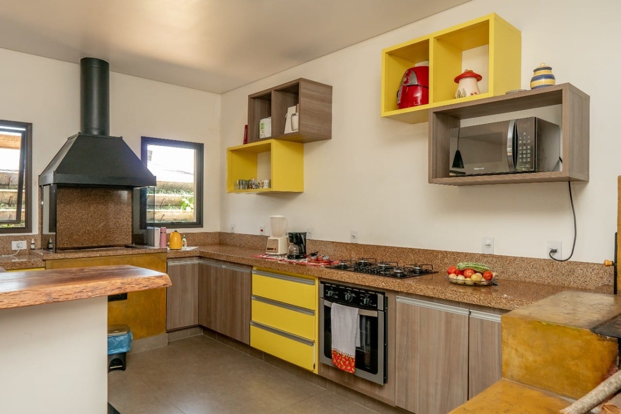Casa de Condomínio para alugar com 4 quartos, 580m² - Foto 28