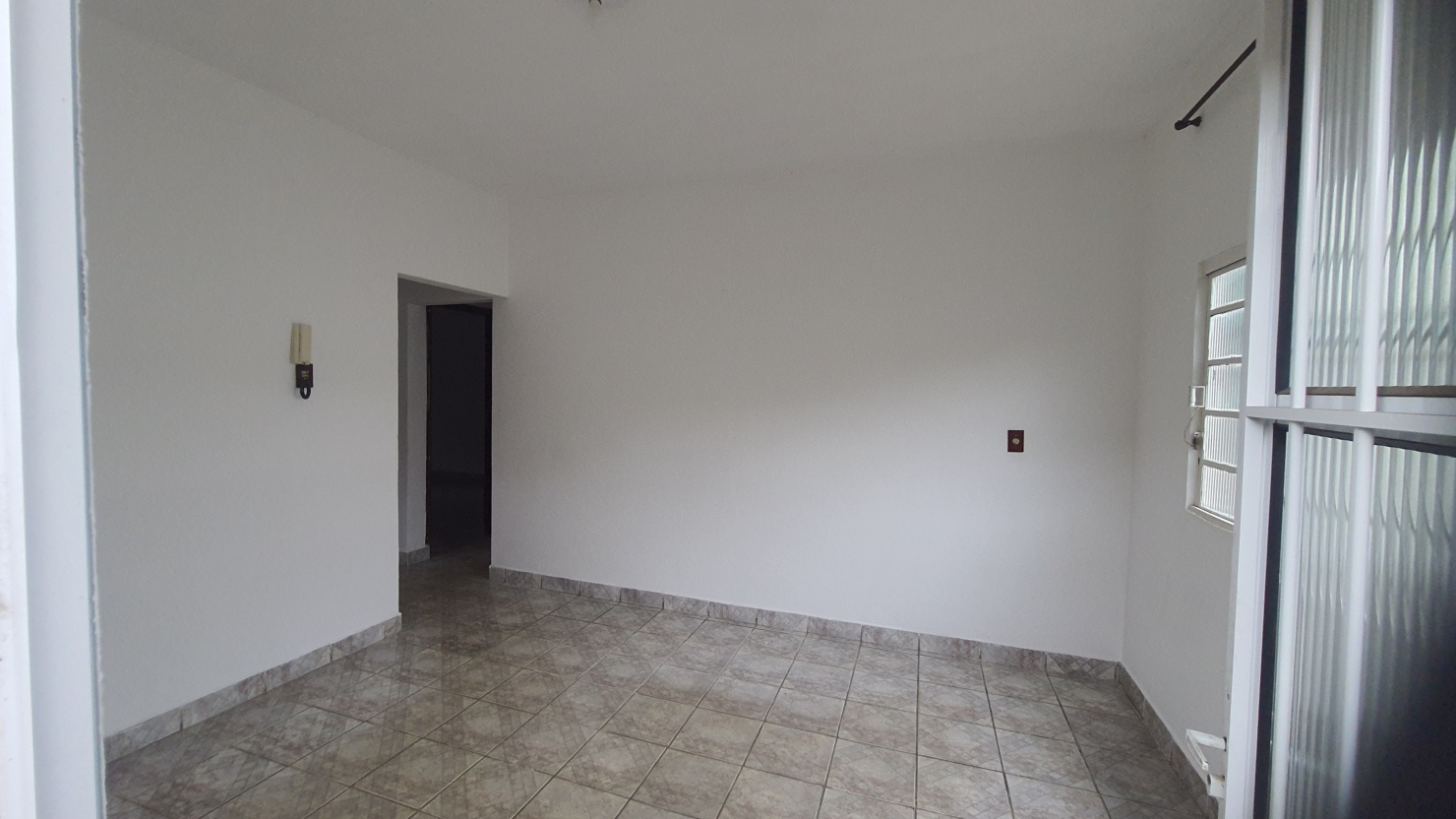 Casa à venda com 2 quartos, 85m² - Foto 12
