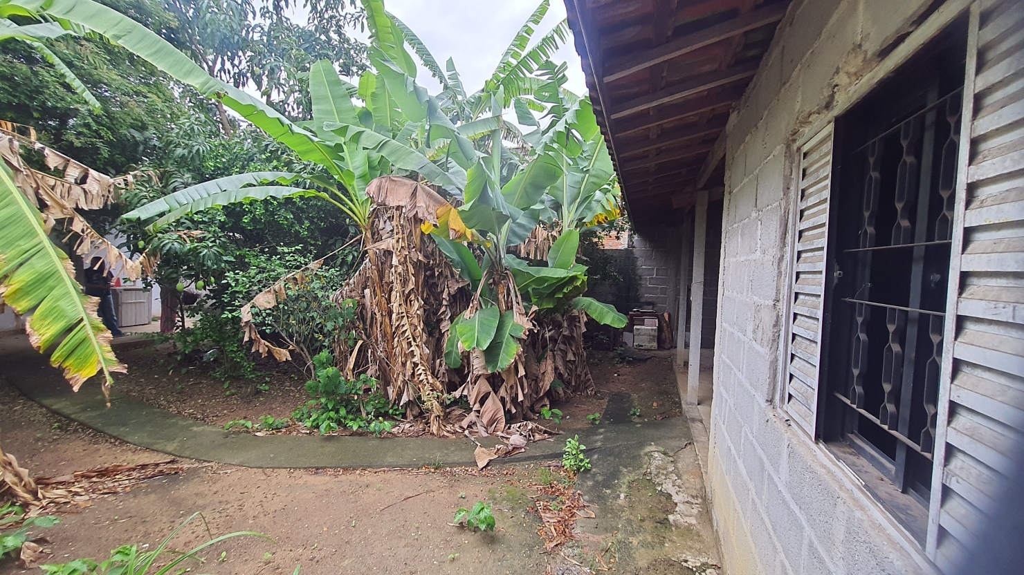 Casa à venda com 2 quartos, 85m² - Foto 16