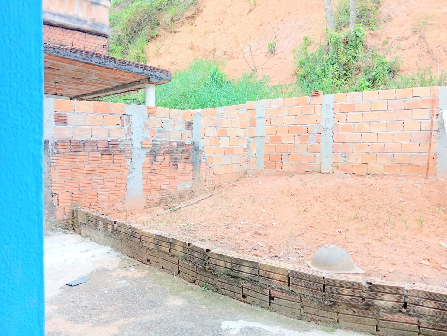 Casa para alugar com 2 quartos, 130m² - Foto 2