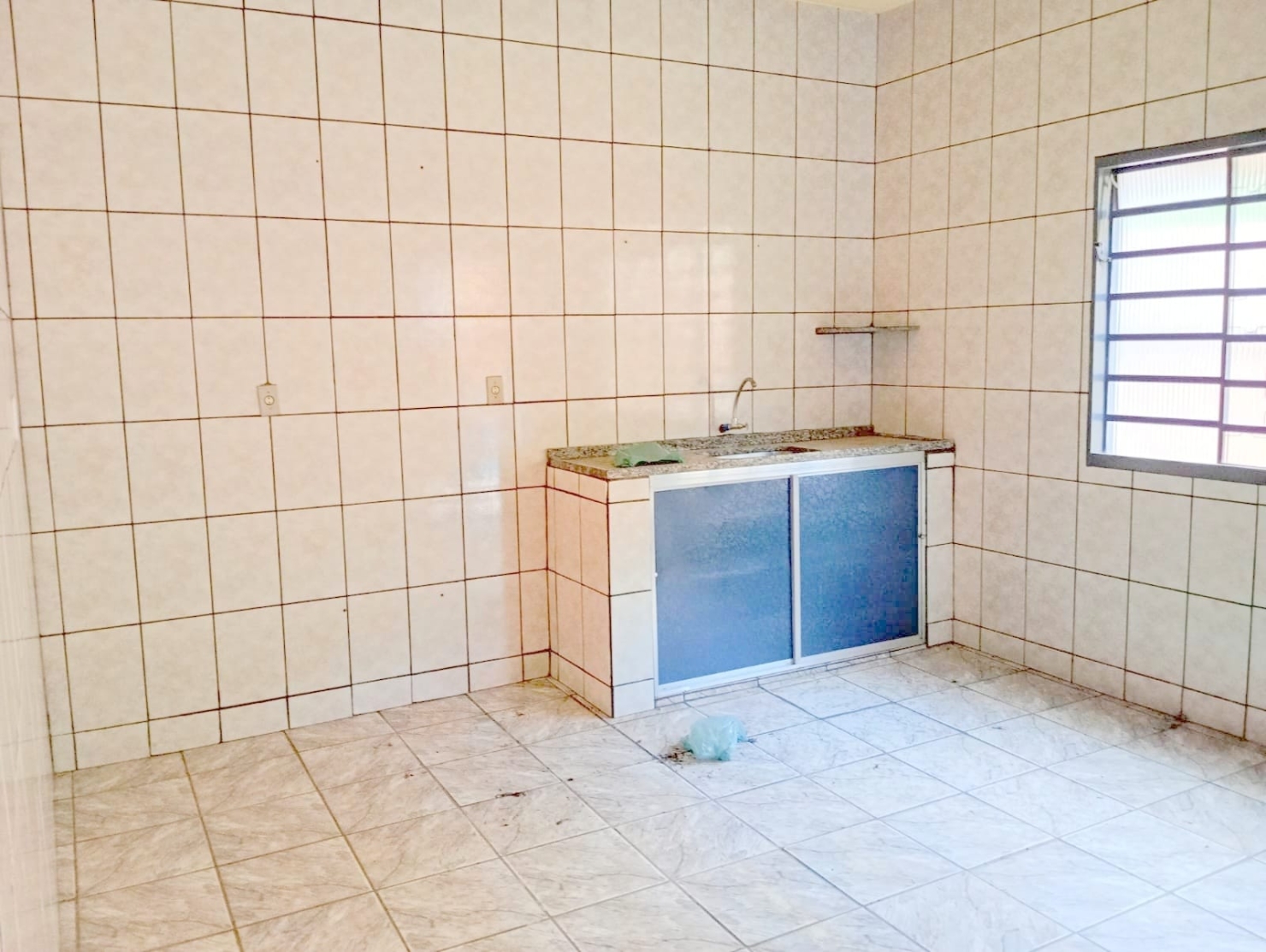 Casa para alugar com 2 quartos, 130m² - Foto 18