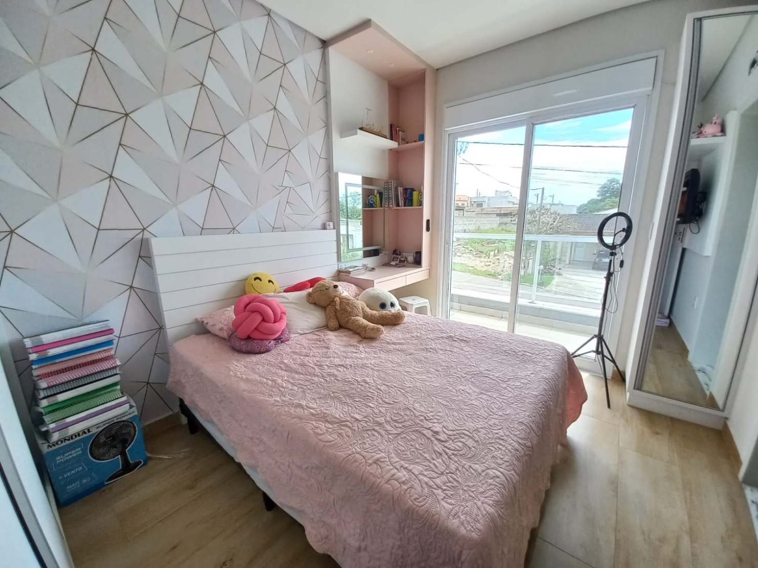 Casa de Condomínio à venda com 3 quartos, 221m² - Foto 8