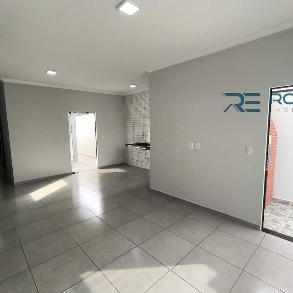 Casa à venda com 2 quartos, 65m² - Foto 6