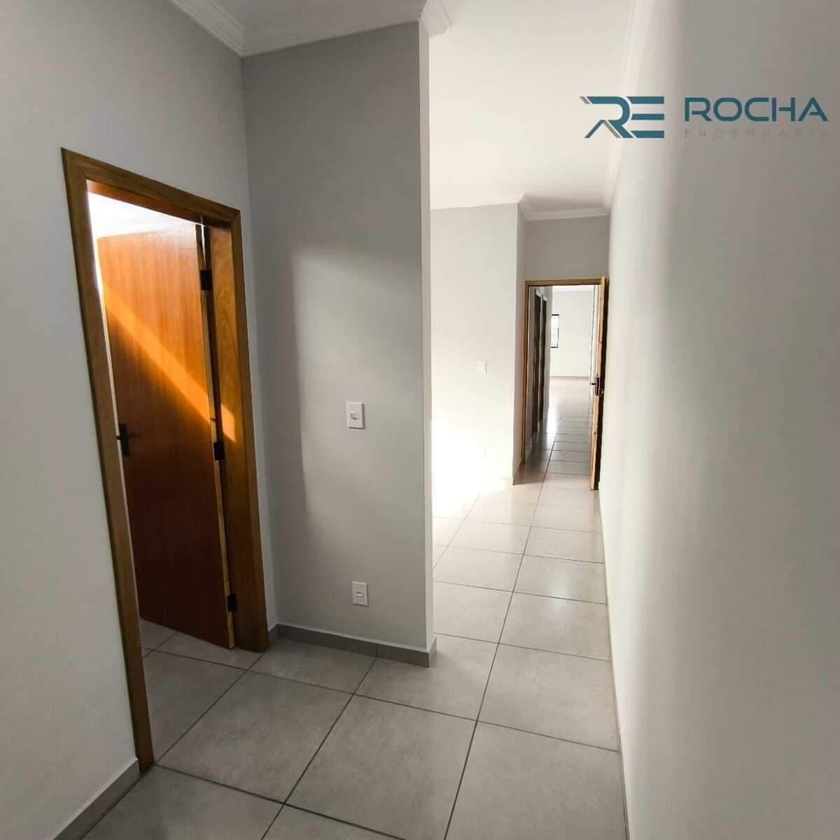 Casa à venda com 2 quartos, 65m² - Foto 18