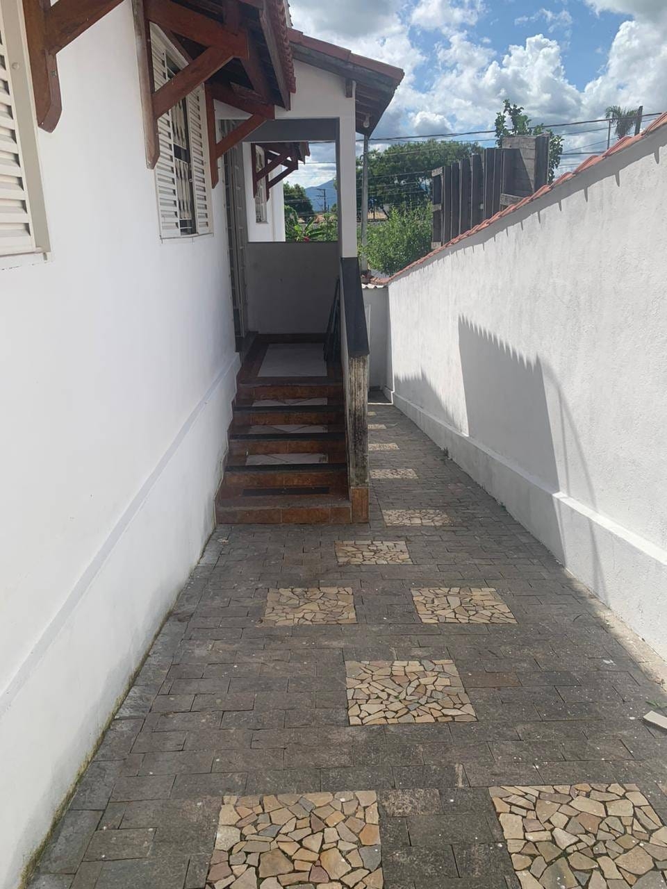 Casa para alugar com 5 quartos, 200m² - Foto 5