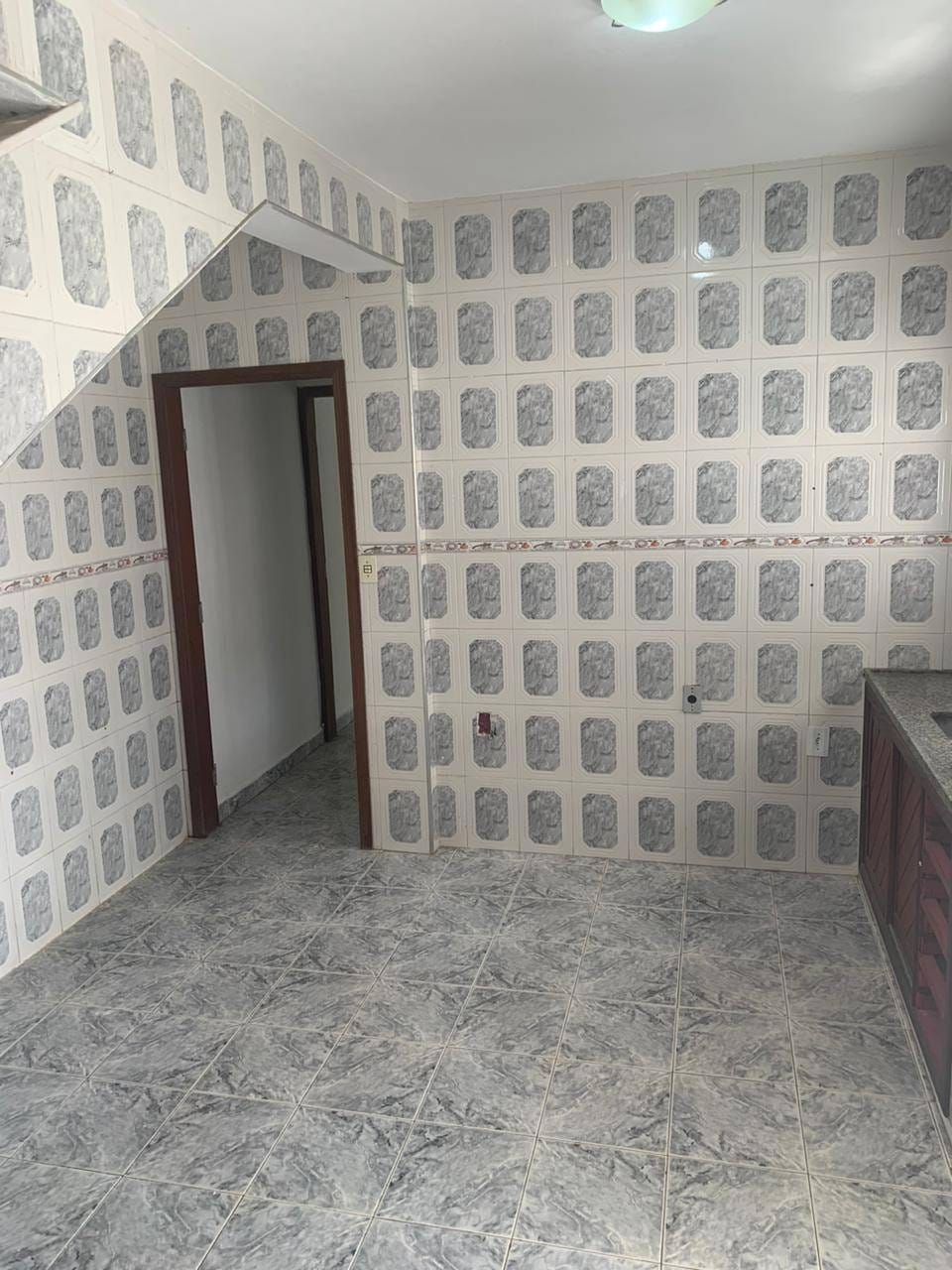 Casa para alugar com 5 quartos, 200m² - Foto 7