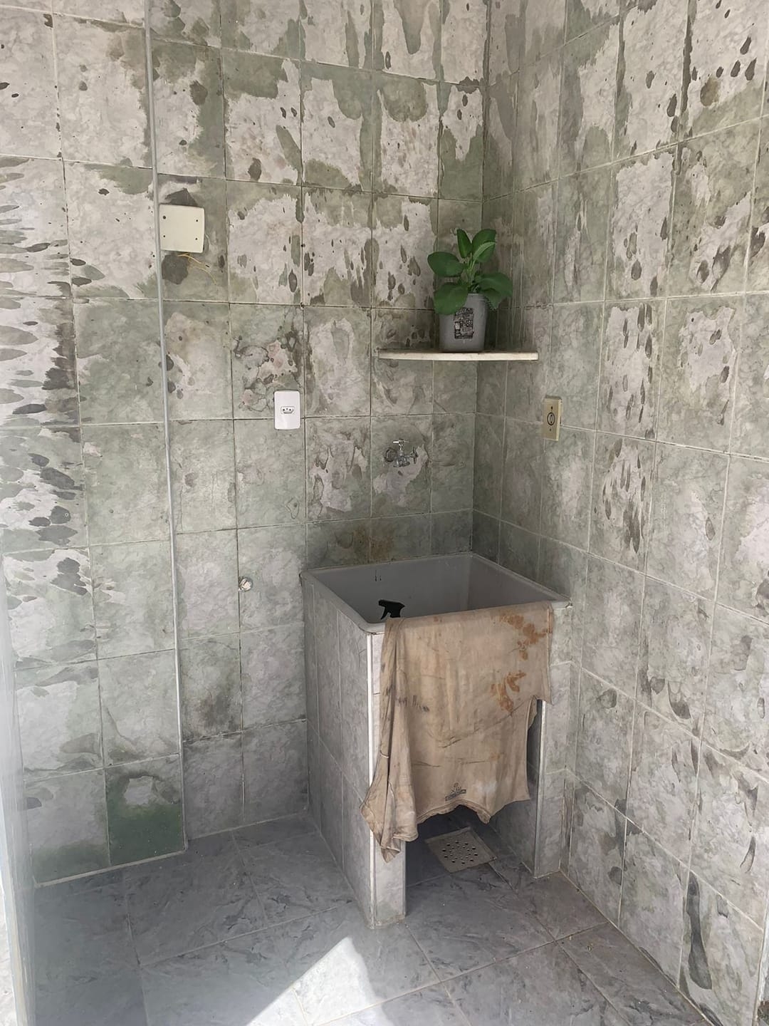 Casa para alugar com 5 quartos, 200m² - Foto 14