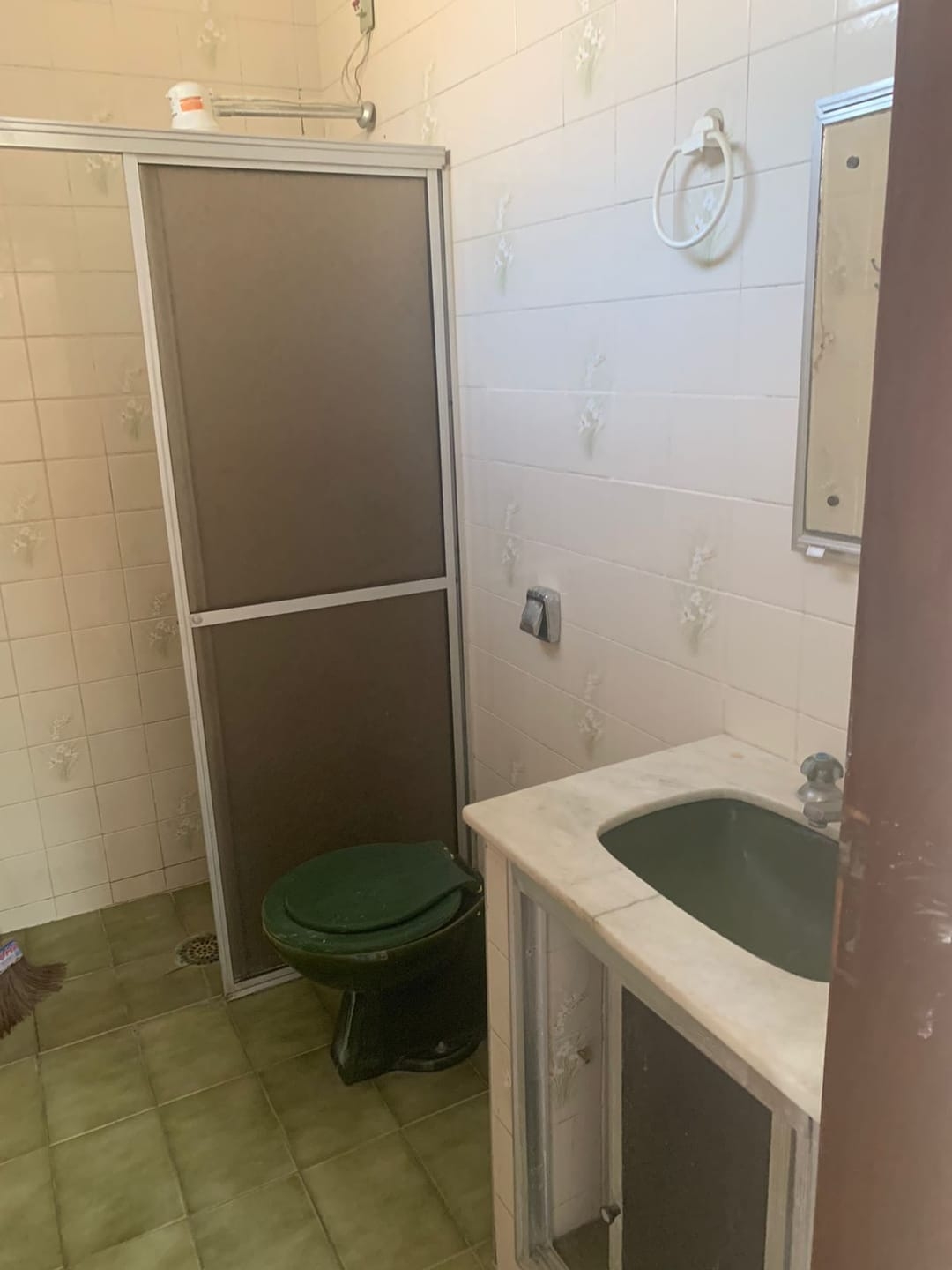Casa para alugar com 5 quartos, 200m² - Foto 18