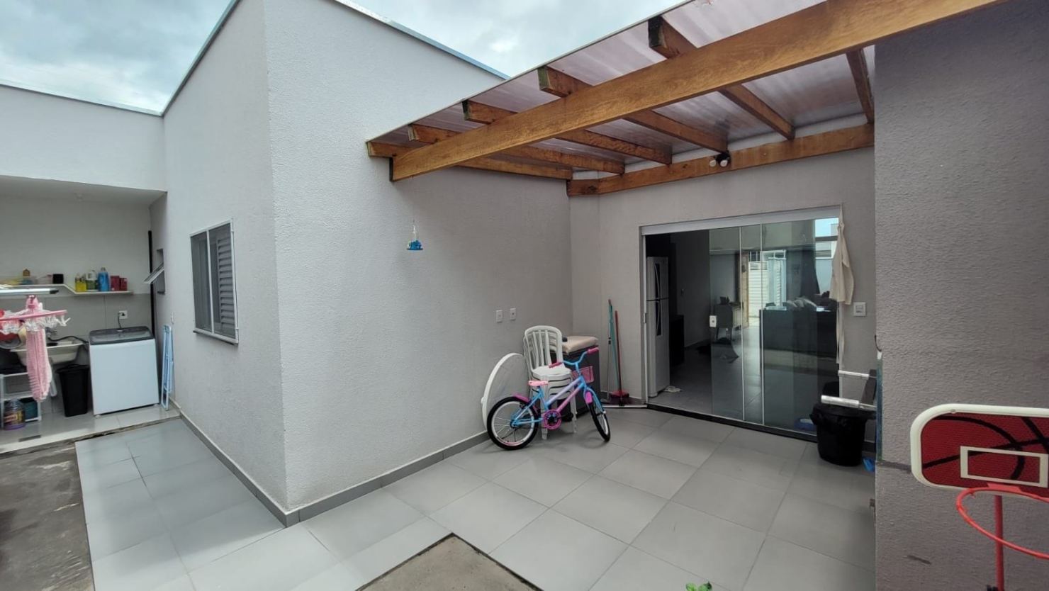 Casa à venda com 3 quartos, 98m² - Foto 5