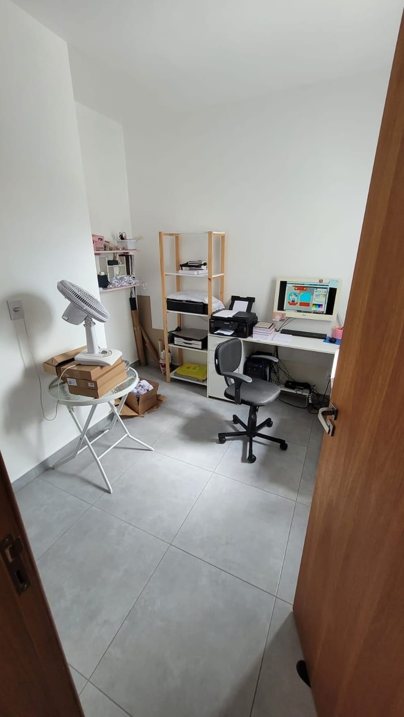 Casa à venda com 3 quartos, 98m² - Foto 13