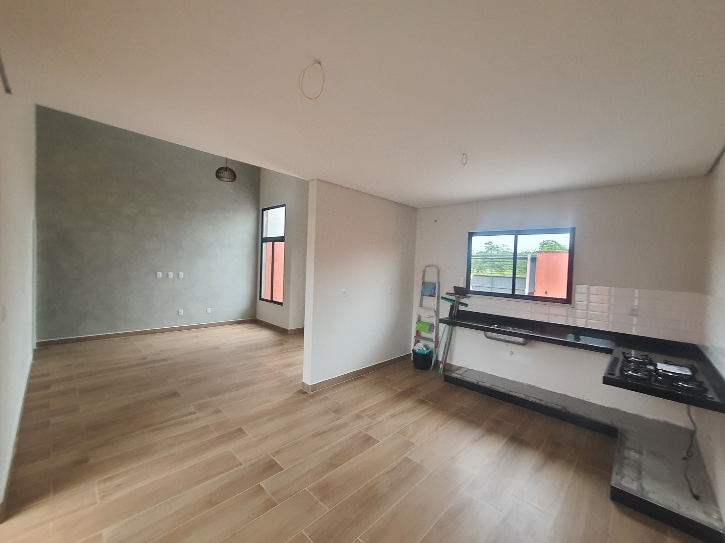 Casa à venda com 3 quartos, 100m² - Foto 10