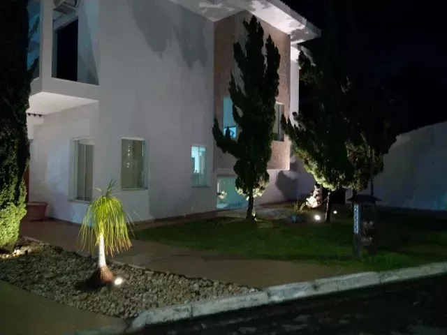 Casa de Condomínio à venda com 3 quartos, 324m² - Foto 5