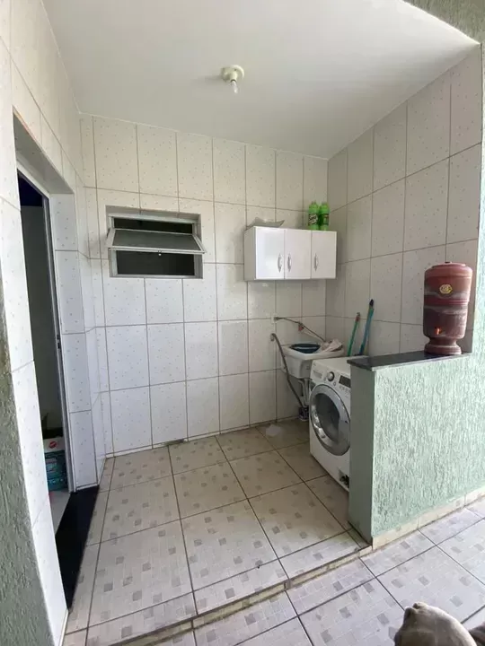 Casa à venda com 2 quartos, 112m² - Foto 8