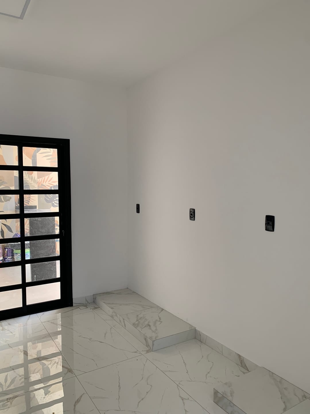 Casa à venda com 3 quartos, 115m² - Foto 2