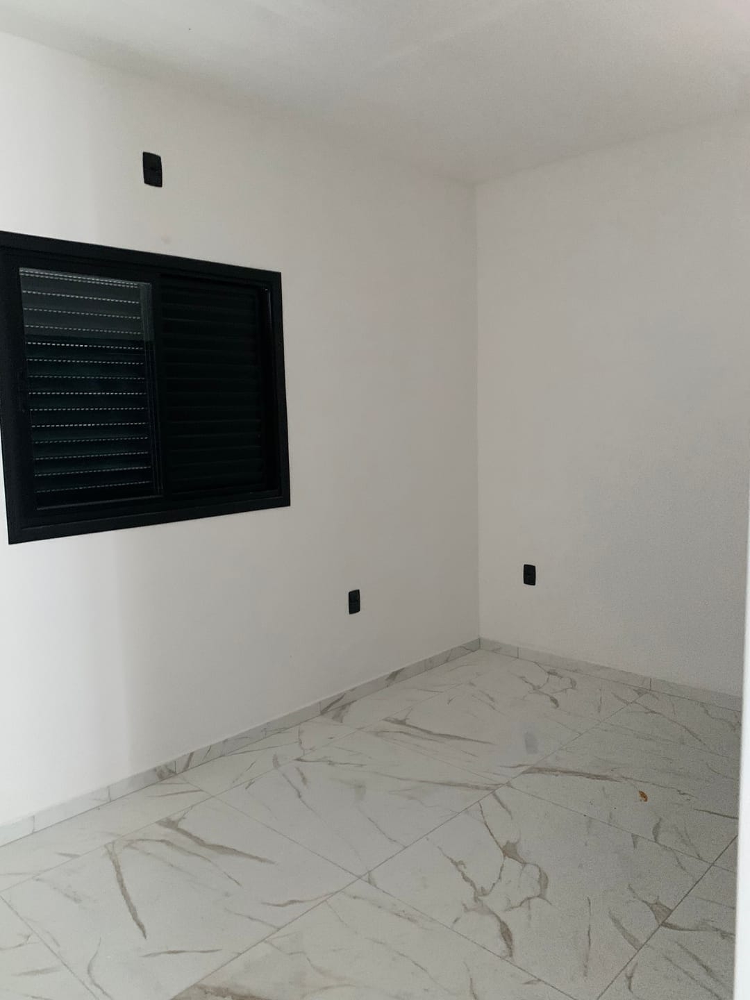 Casa à venda com 3 quartos, 115m² - Foto 4