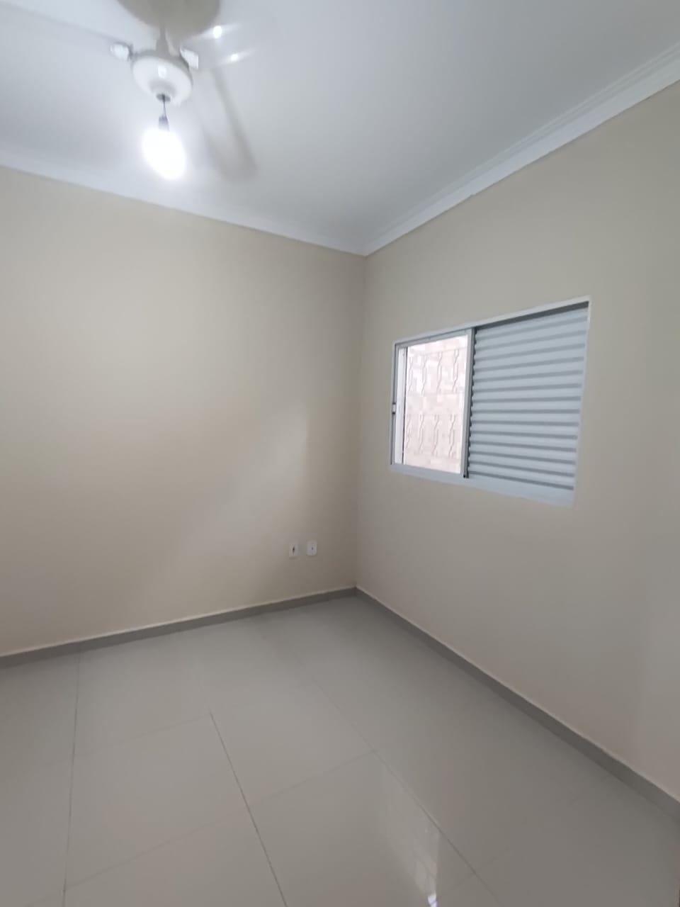 Casa à venda com 3 quartos, 85m² - Foto 3