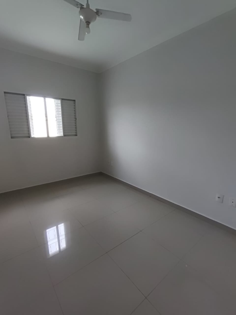 Casa à venda com 3 quartos, 85m² - Foto 9