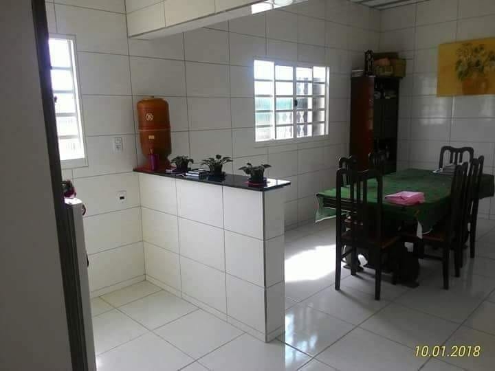Chácara à venda com 2 quartos, 2000m² - Foto 1
