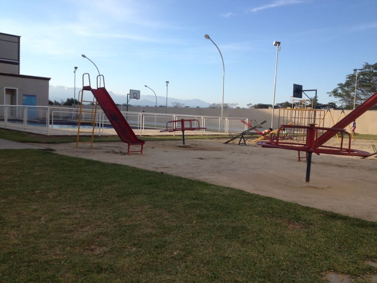 Apartamento à venda com 2 quartos, 44m² - Foto 15