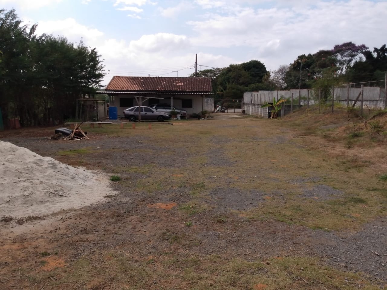 Chácara, 3 quartos, 1800 m² - Foto 1