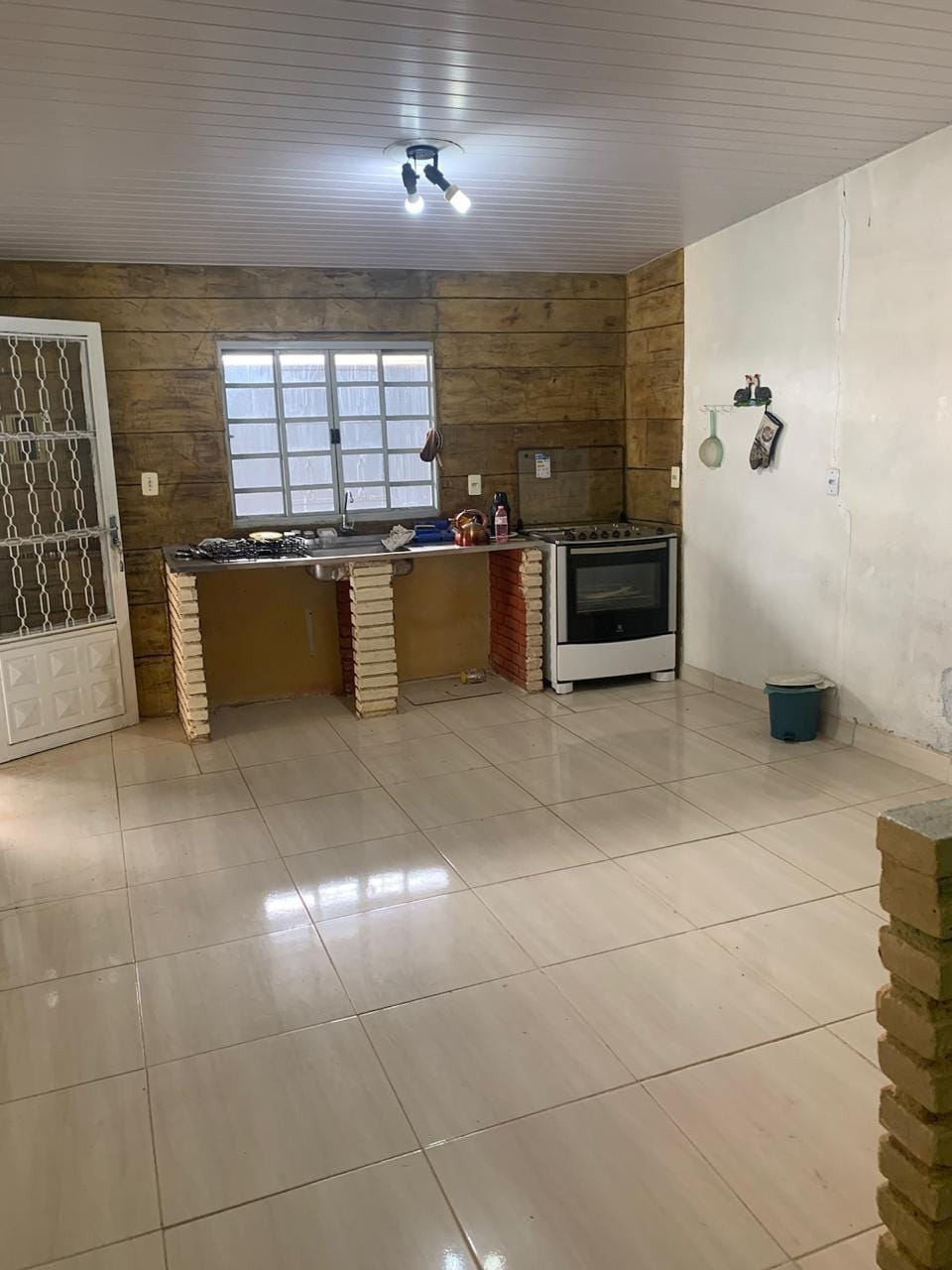 Sítio, 2 quartos, 700 m² - Foto 5