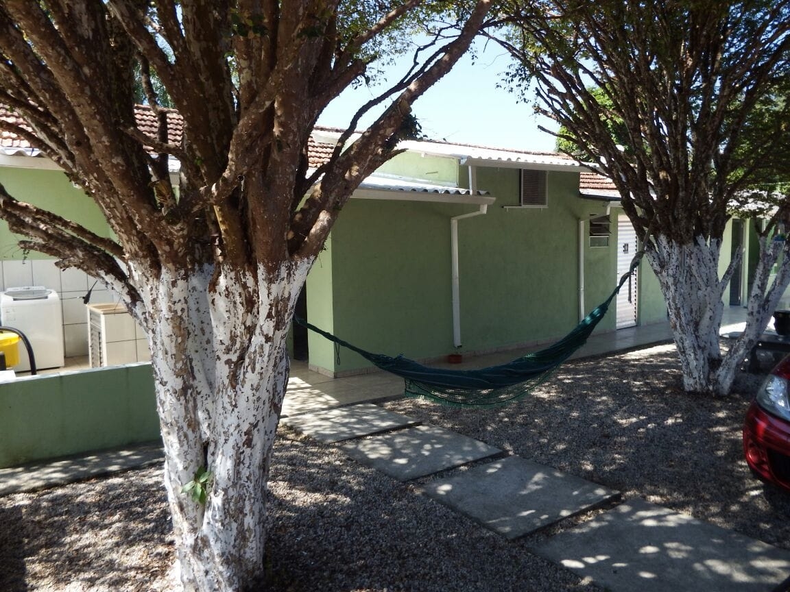 Chácara, 3 quartos, 1567 m² - Foto 1