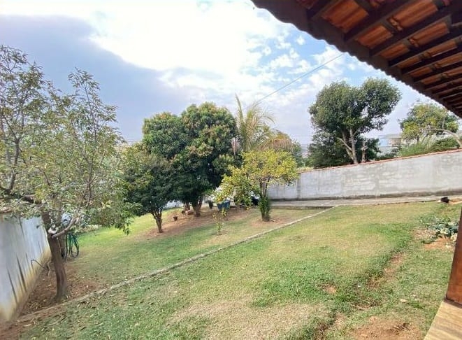 Chácara, 3 quartos, 650 m² - Foto 3