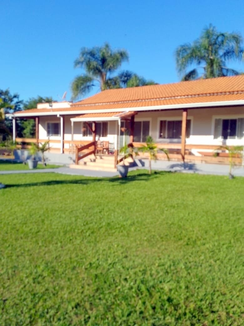 Chácara à venda com 5 quartos, 5000m² - Foto 1
