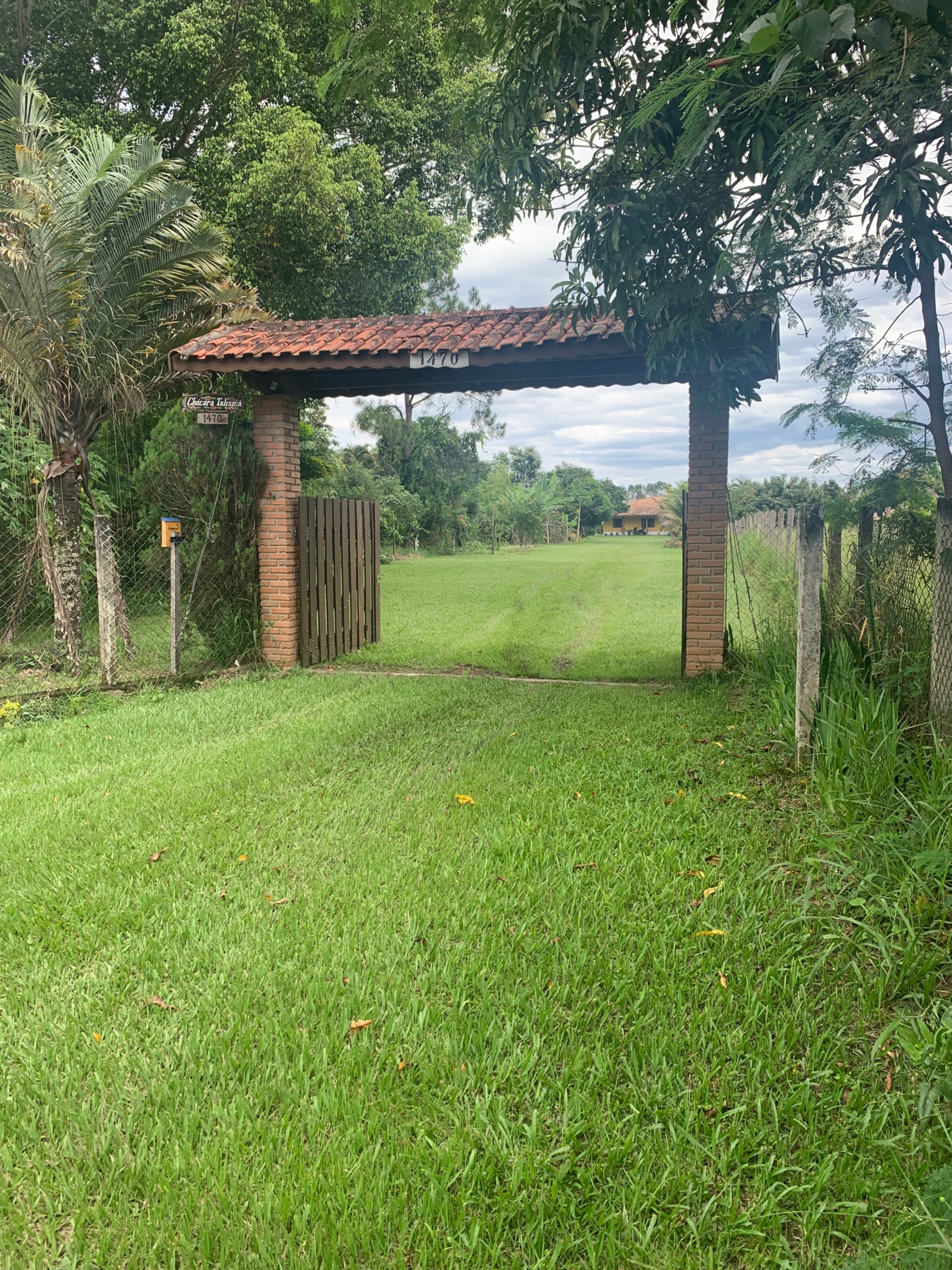 Chácara à venda com 2 quartos, 230m² - Foto 12
