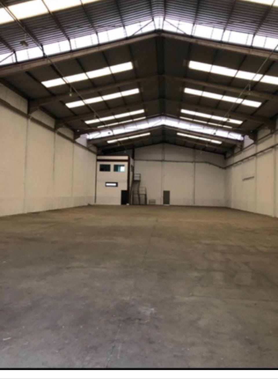 Depósito-Galpão, 1050 m² - Foto 9