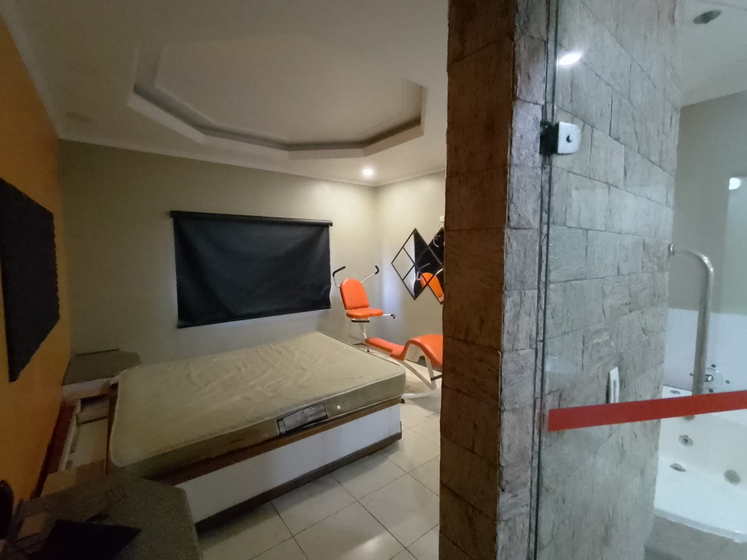 Prédio Inteiro, 2019 m² - Foto 1