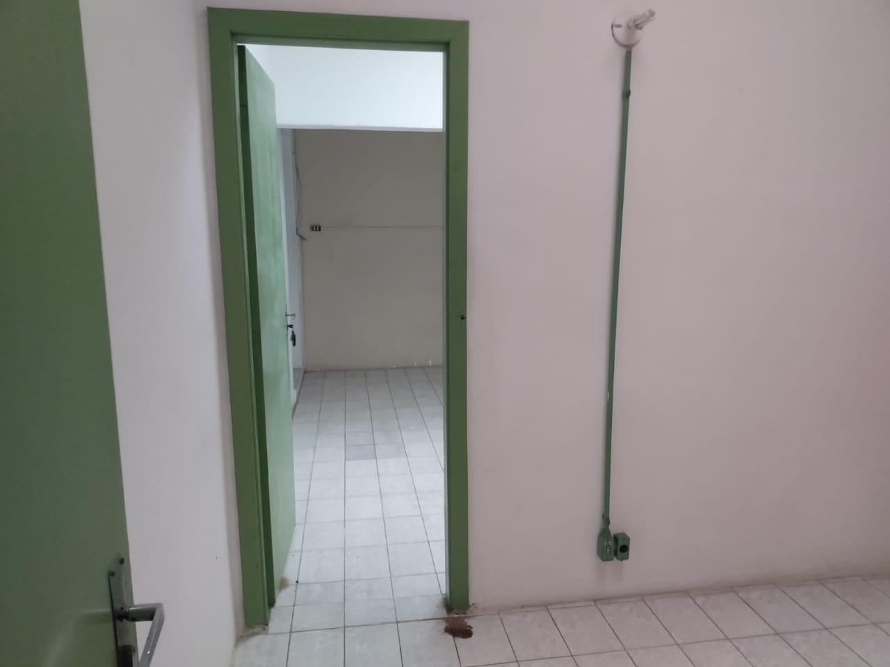 Prédio Inteiro - Foto 1