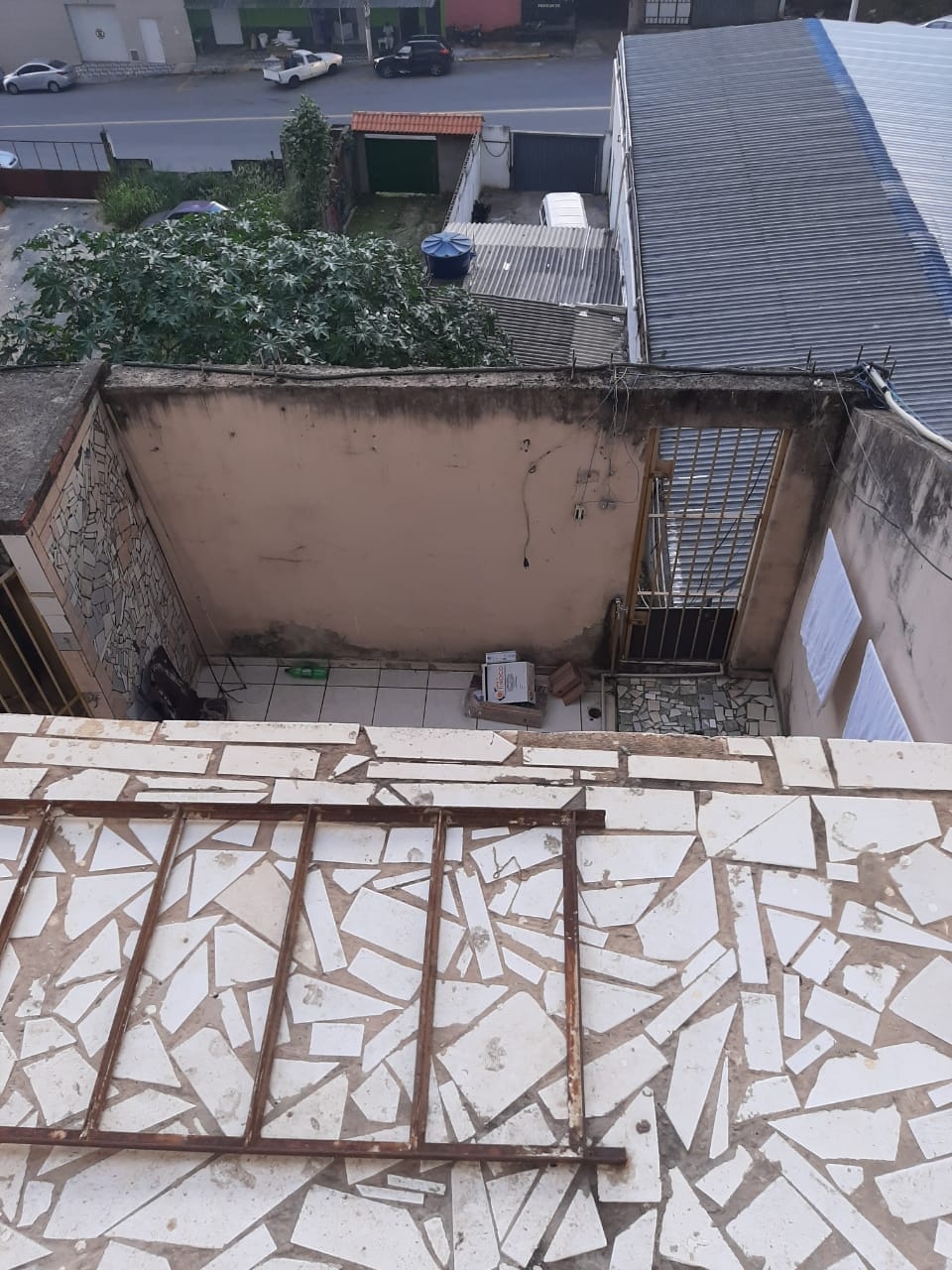 Prédio Inteiro - Foto 1