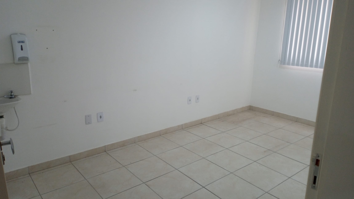 Casa à venda com 4 quartos, 117m² - Foto 17